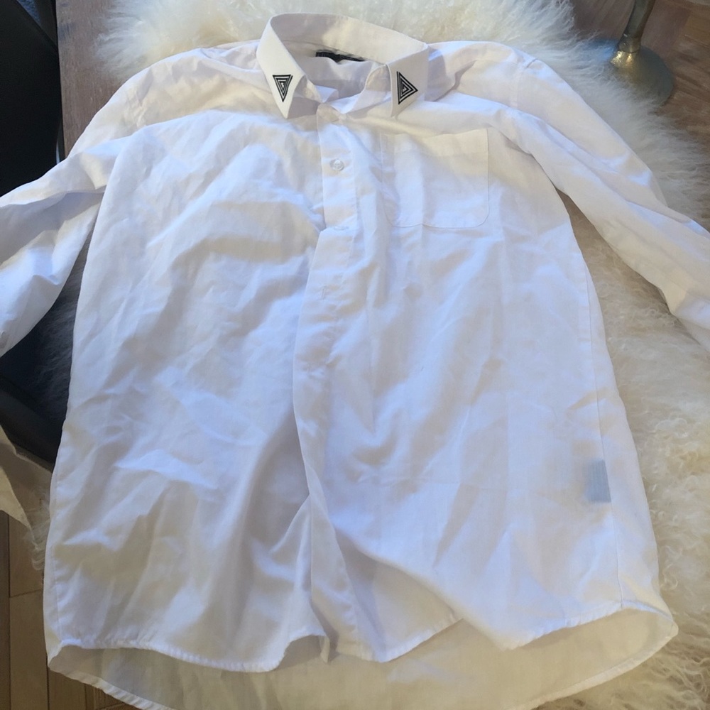 VGC Le Monde youth dress shirt in size 14/16!!